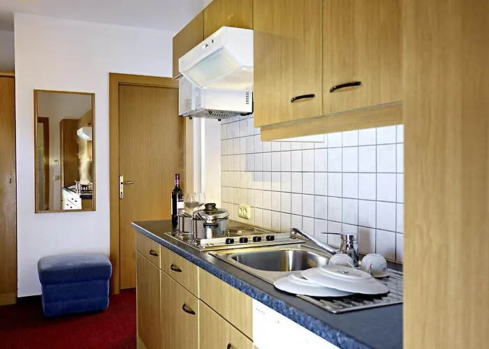 Active Nature Seemount ****superior 4* See