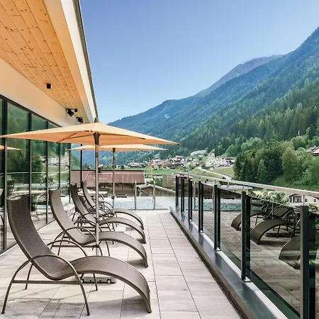 Active Nature Seemount ****superior 4* סי